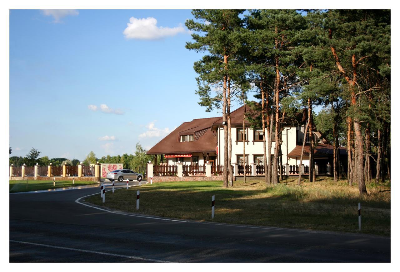 Hotel And Restaurant Complex Lubokray Pereyaslav-Khmelʼnytsʼkyy Exterior foto